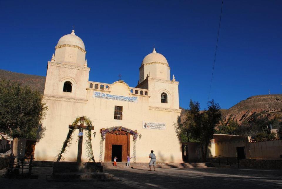 Alojamiento El Cardon Tilcara Hostel Exterior photo